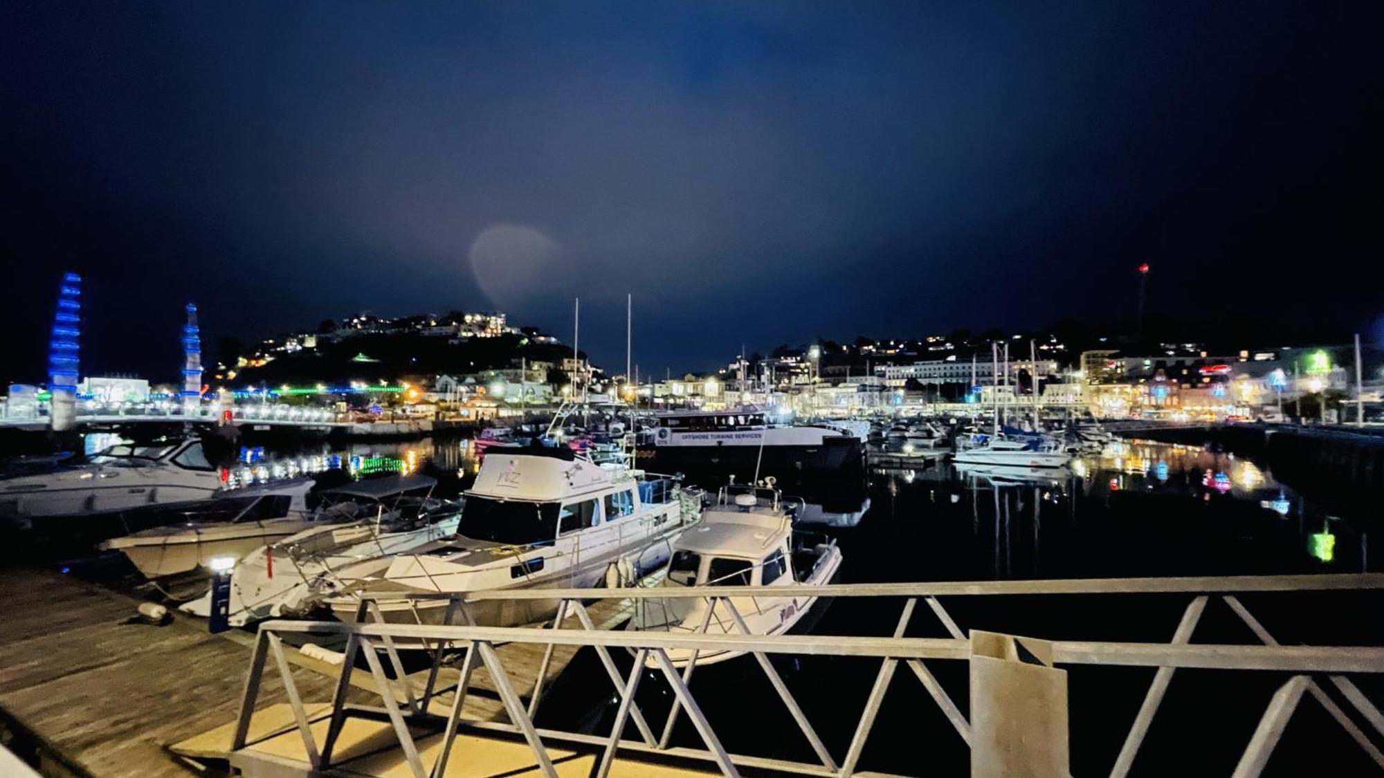 Harbour Breeze - Contemporary Waterside Bolthole On Torquay'S Iconic Marina Daire Dış mekan fotoğraf