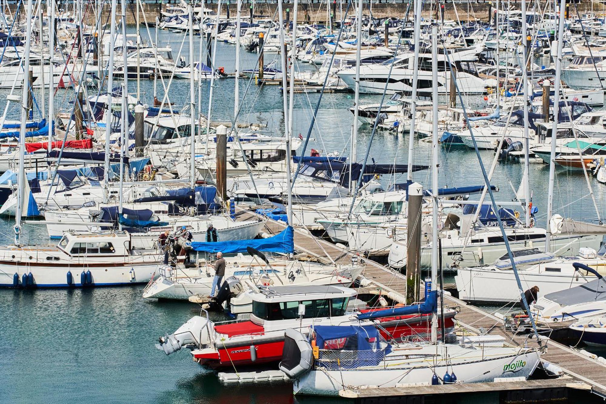 Harbour Breeze - Contemporary Waterside Bolthole On Torquay'S Iconic Marina Daire Dış mekan fotoğraf